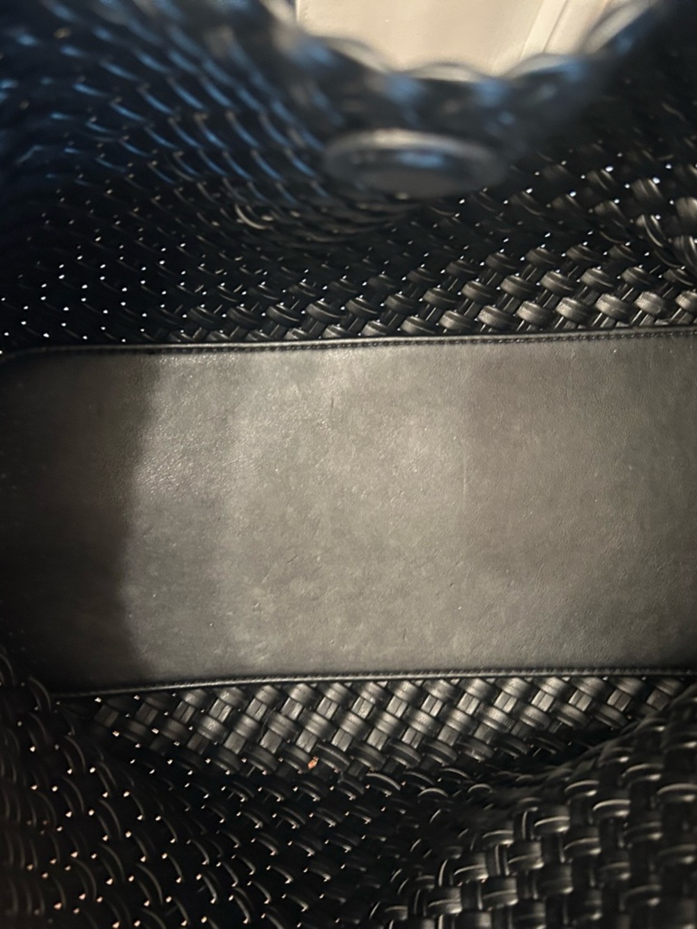 Black Woven Tote Bag – Classic Everyday Carry - Picture 2 of 3